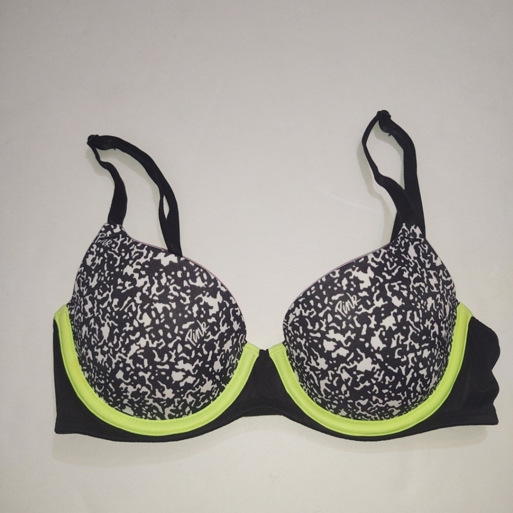 PINK VS Wear Everywhere Push-Up Bra 32A